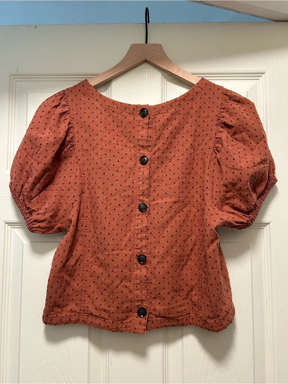 Madewell Jacquard Puff Sleeve Top Size 2 Rust Textured Button Back Blouse
